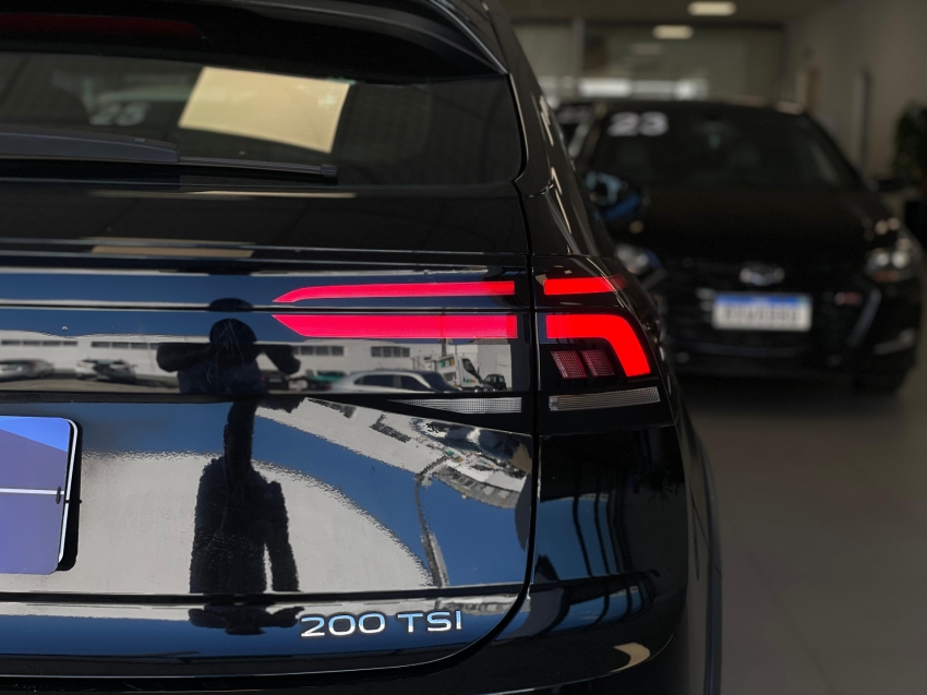 volkswagen nivus 1.0 200 tsi total flex highline automatico 4p 2022