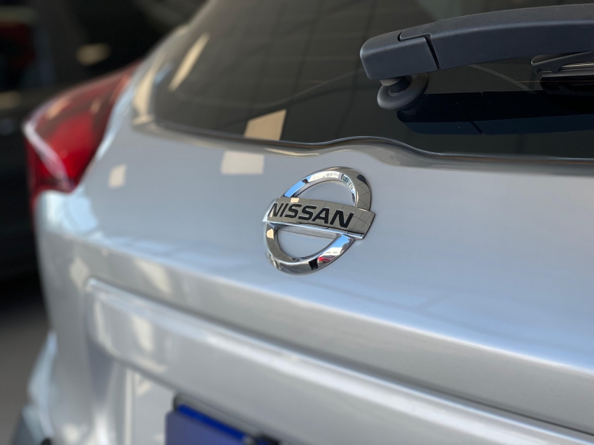nissan kicks 1.6 16v flexstart active xtronic flex 4p automatico 2021