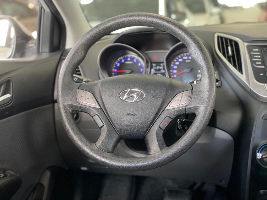 hyundai hb20s 1.6 comfort plus 16v flex 4p automatico 2015