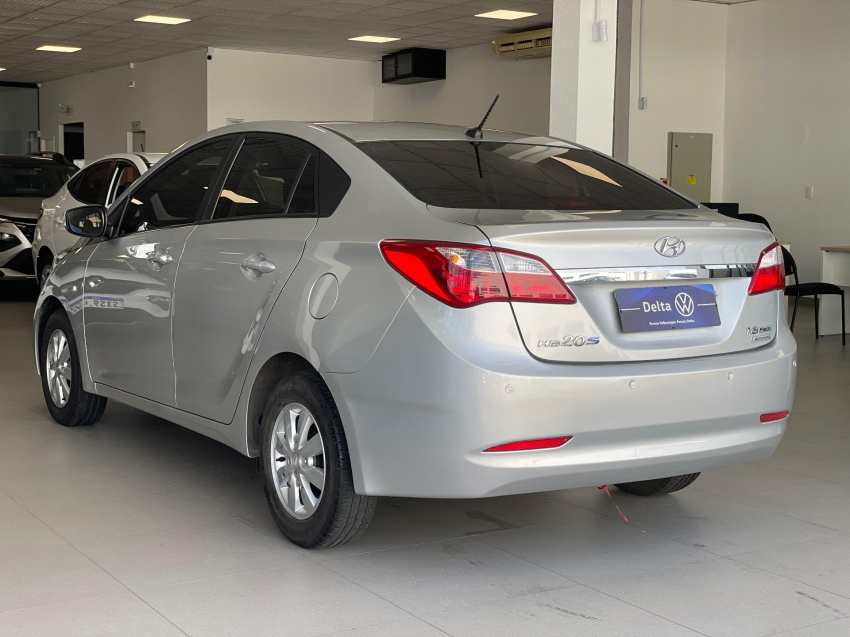 hyundai hb20s 1.6 comfort plus 16v flex 4p automatico 2015