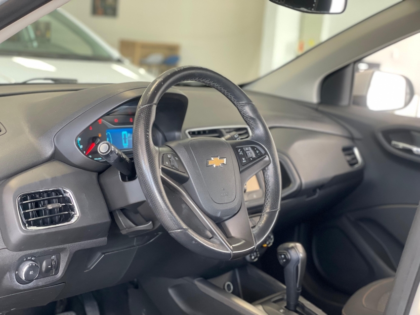 chevrolet onix 1.4 mpfi ltz 8v flex 4p automatico 2015