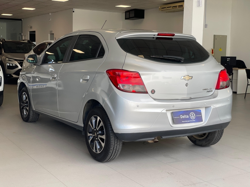 chevrolet onix 1.4 mpfi ltz 8v flex 4p automatico 2015