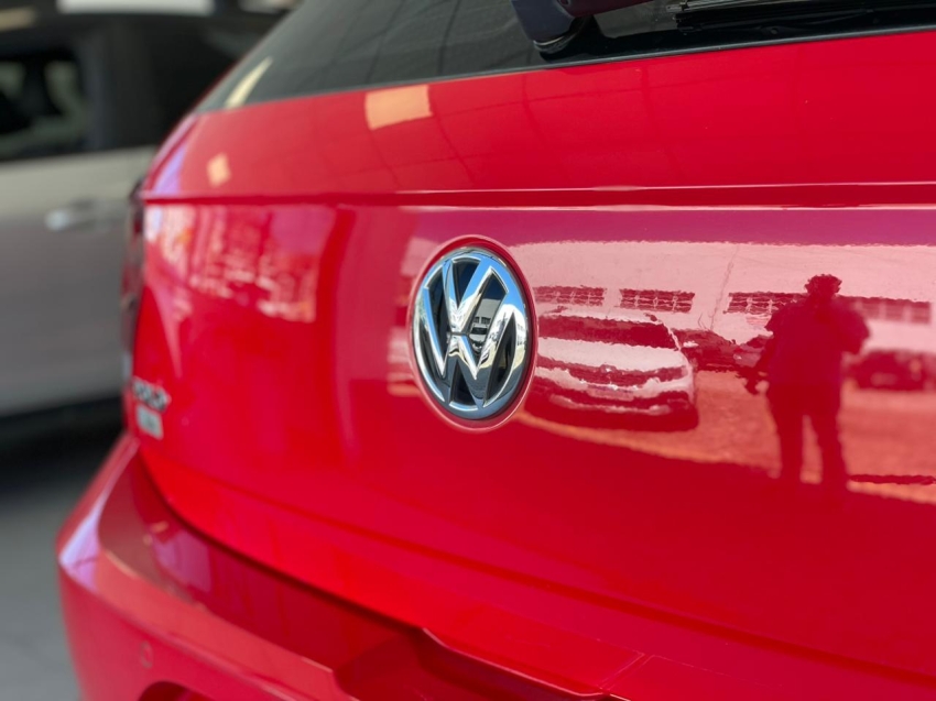 volkswagen polo 1.0 mpi total flex manual 4p 2019