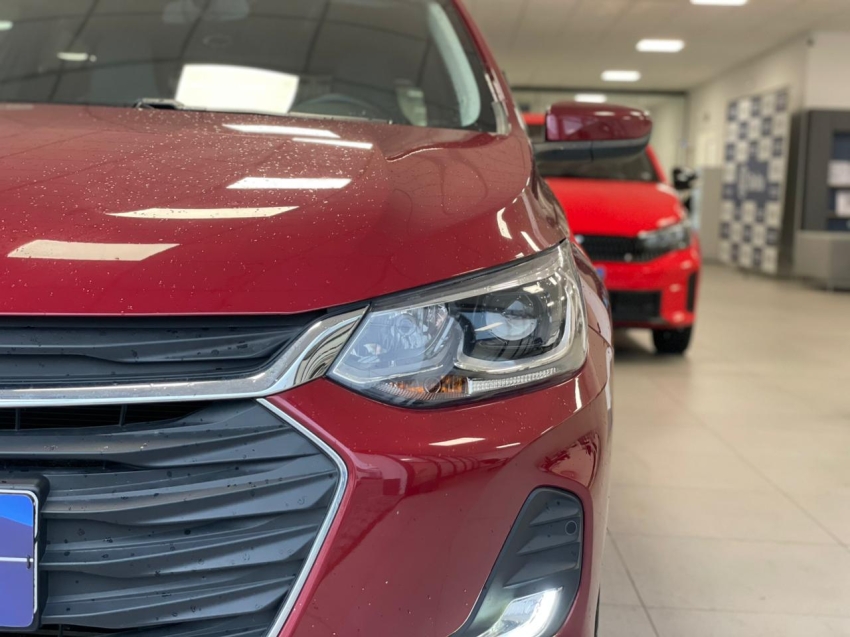 chevrolet onix 1.0 turbo flex premier automatico 4p 2025