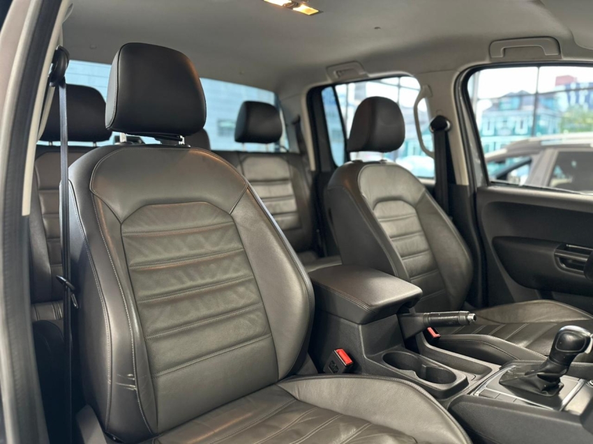 volkswagen amarok 3.0 v6 tdi diesel highline cd 4motion automatico 4p 2019