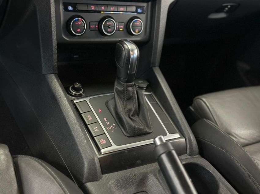 volkswagen amarok 3.0 v6 tdi diesel highline cd 4motion automatico 4p 2019