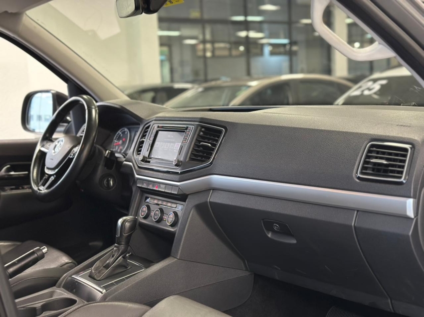 volkswagen amarok 3.0 v6 tdi diesel highline cd 4motion automatico 4p 2019