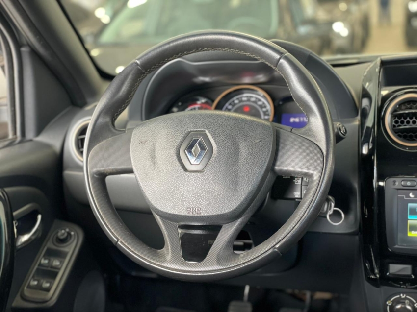 renault duster 1.6 16v sce flex dakar ii manual 4p 2017