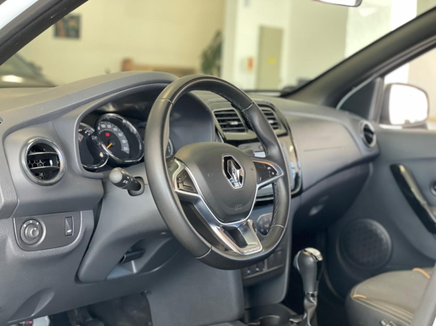renault sandero stepway 1.6 16v 4p flex cvt automatico 2020