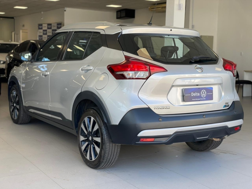 nissan kicks 1.6 16v flexstart sv 4p xtronic flex automatico 2018