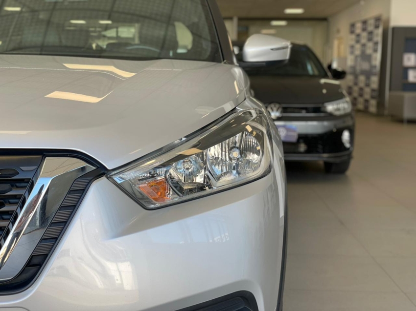 nissan kicks 1.6 16v flexstart sv 4p xtronic flex automatico 2018