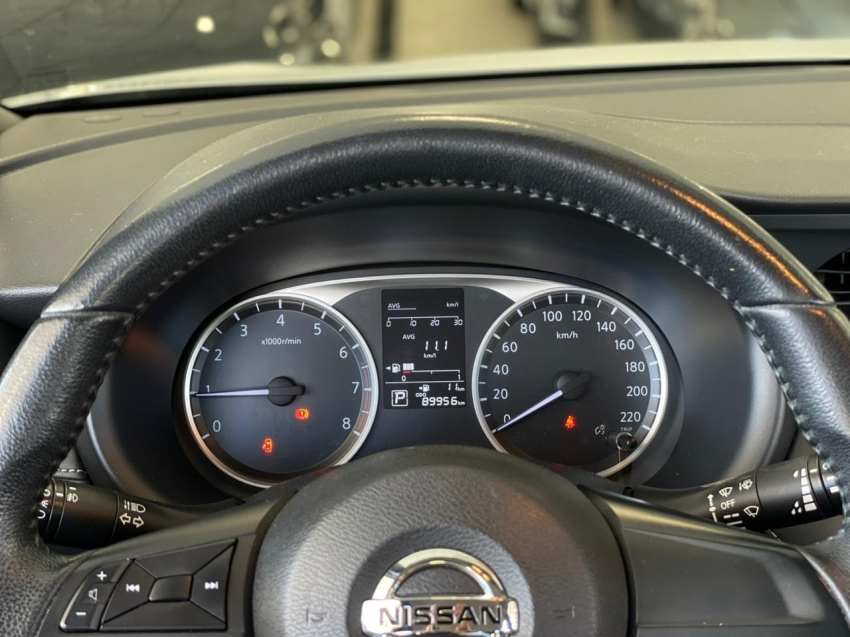 nissan kicks 1.6 16v flexstart sv 4p xtronic flex automatico 2018