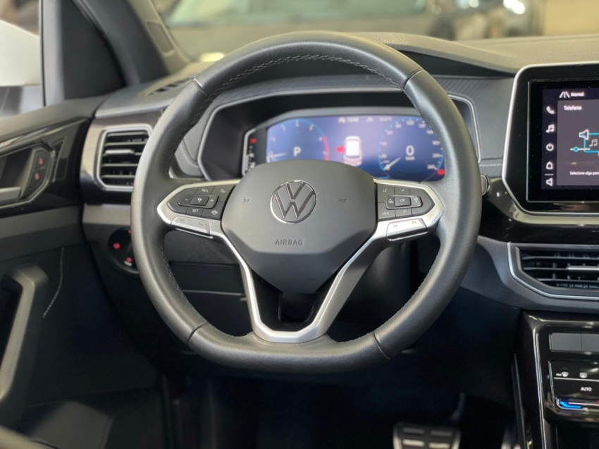 volkswagen t-cross 1.4 250 tsi total flex highline automatico 4p 2025