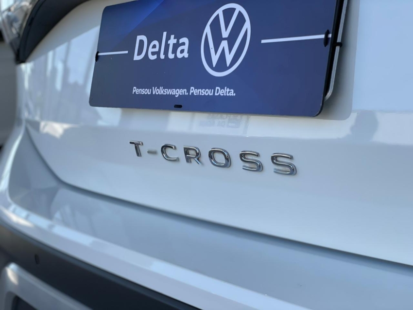 volkswagen t-cross 1.4 250 tsi total flex highline automatico 4p 2025