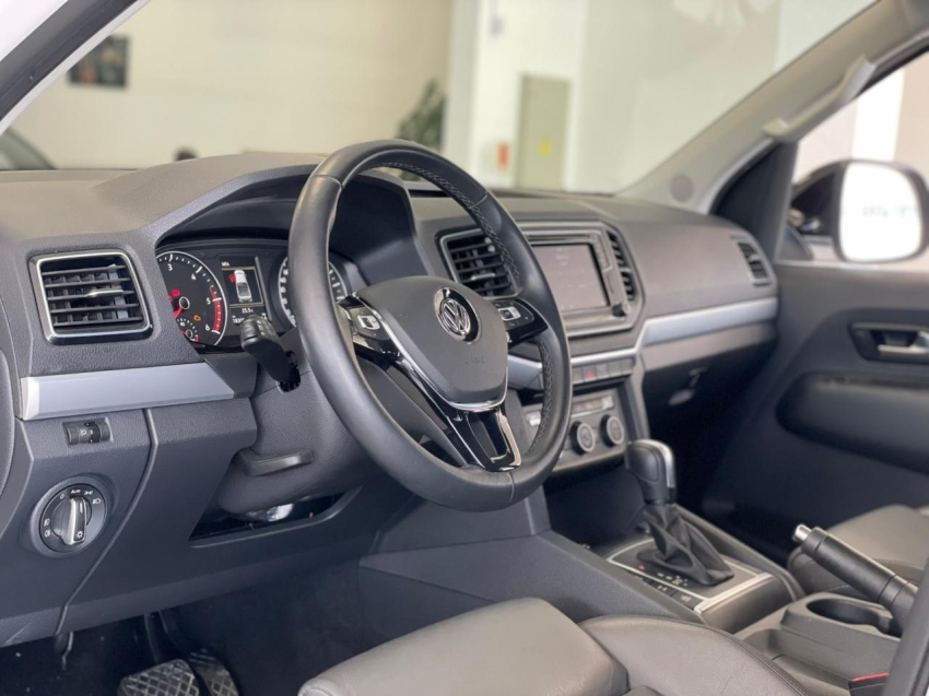 volkswagen amarok 3.0 v6 tdi diesel highline cd 4motion automatico 4p 2023