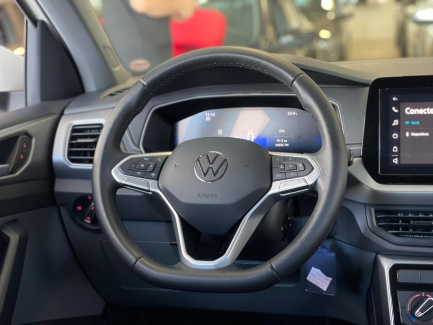 volkswagen t-cross 1.0 200 tsi total flex automatico 4p 2025