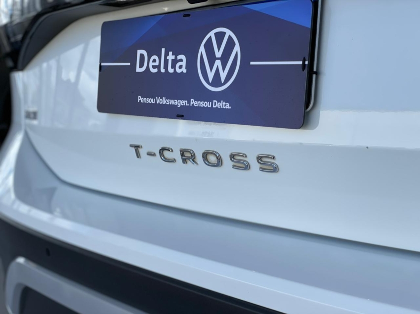 volkswagen t-cross 1.0 200 tsi total flex automatico 4p 2025