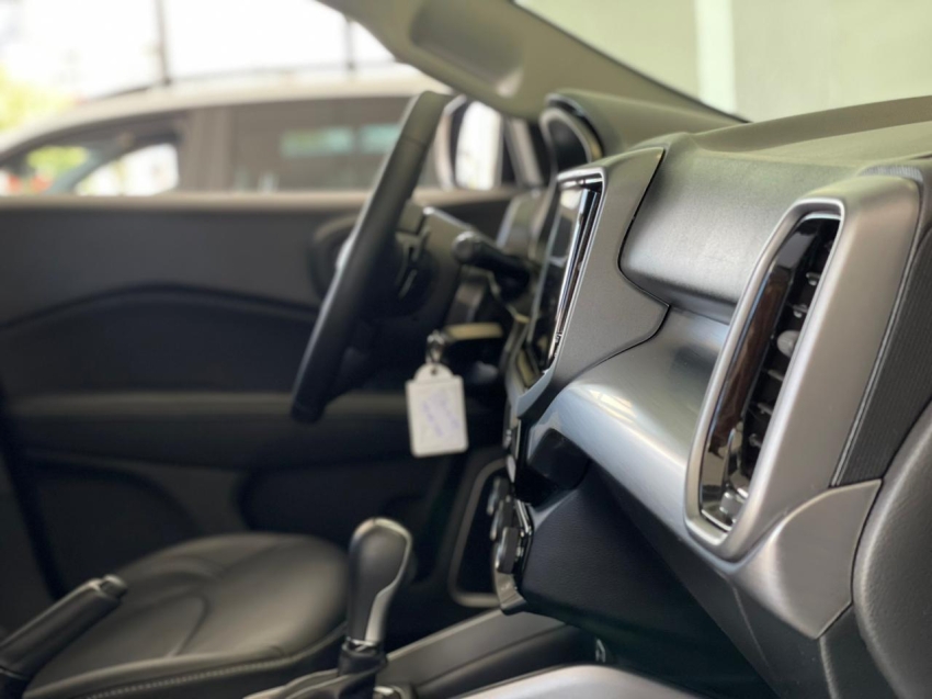 fiat toro 1.3 turbo 270 flex freedom at6 4p automatico 2025
