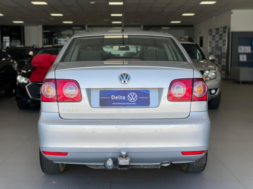 volkswagen polo 1.6 mi 8v flex 4p manual 2013