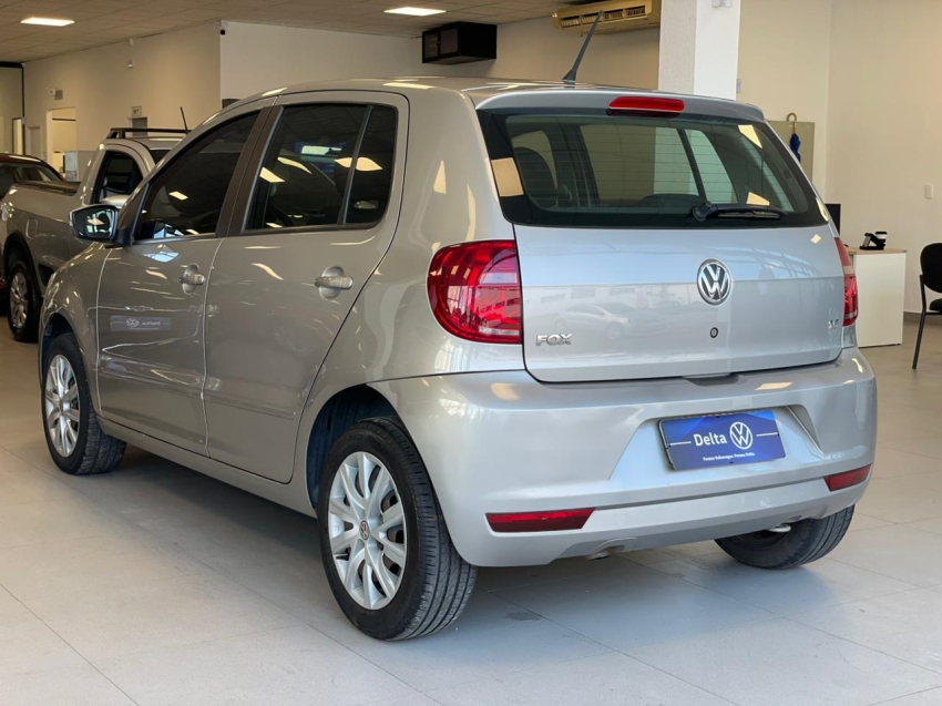 volkswagen fox 1.6 mi 8v flex 4p manual 201316