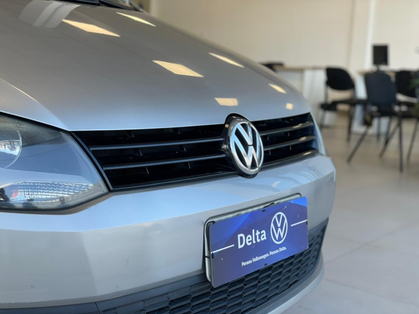 volkswagen fox 1.6 mi 8v flex 4p manual 20133