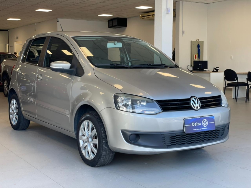 volkswagen fox 1.6 mi 8v flex 4p manual 20132