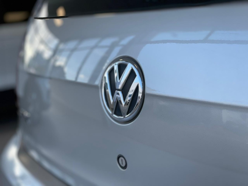 volkswagen fox 1.6 mi 8v flex 4p manual 201315