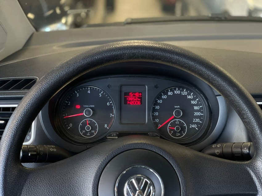 volkswagen fox 1.6 mi 8v flex 4p manual 20137