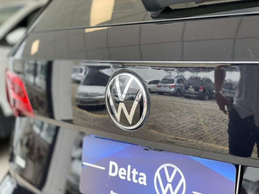 volkswagen taos 1.4 250 tsi total flex highline automatico 4p 202415