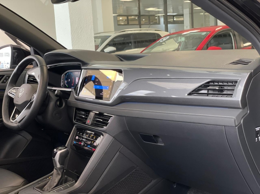 volkswagen taos 1.4 250 tsi total flex highline automatico 4p 202410