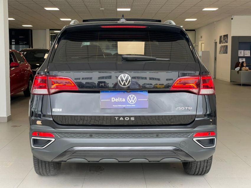volkswagen taos 1.4 250 tsi total flex highline automatico 4p 202417