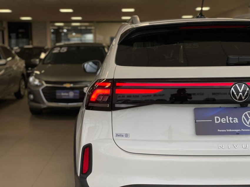 volkswagen nivus 1.0 200 tsi total flex highline automatico 4p 202515