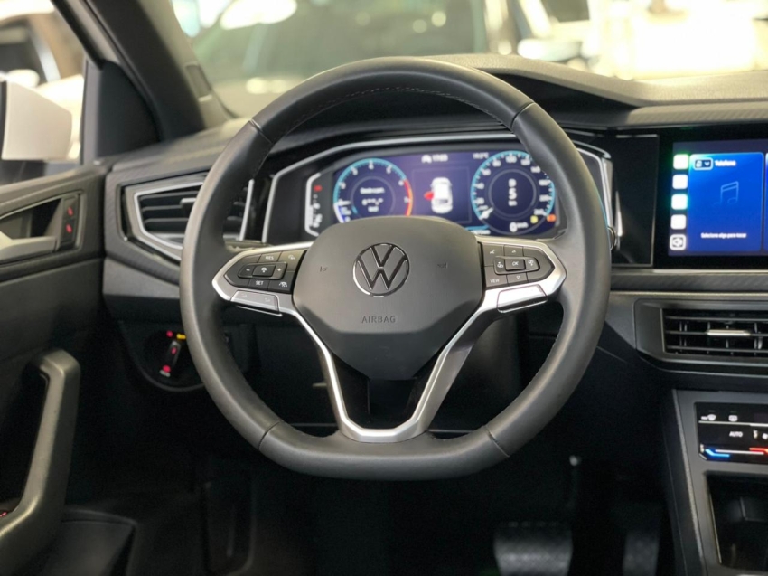 volkswagen nivus 1.0 200 tsi total flex highline automatico 4p 20255