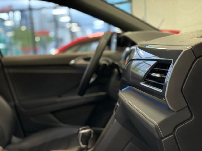 volkswagen taos 1.4 250 tsi total flex highline automatico 4p 202412