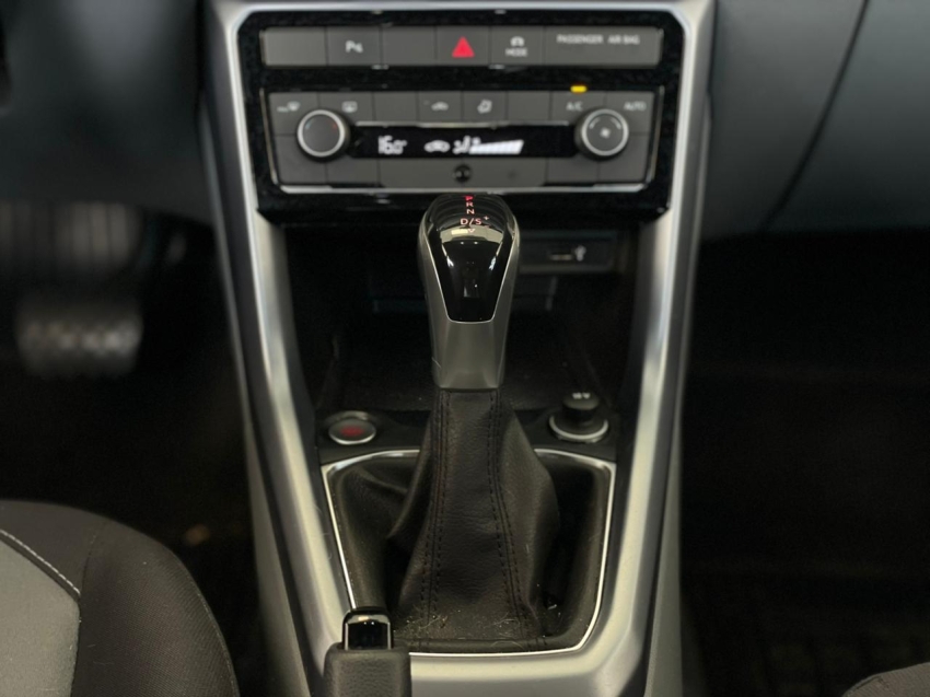 volkswagen t-cross 1.0 200 tsi total flex comfortline automatico 4p 202011