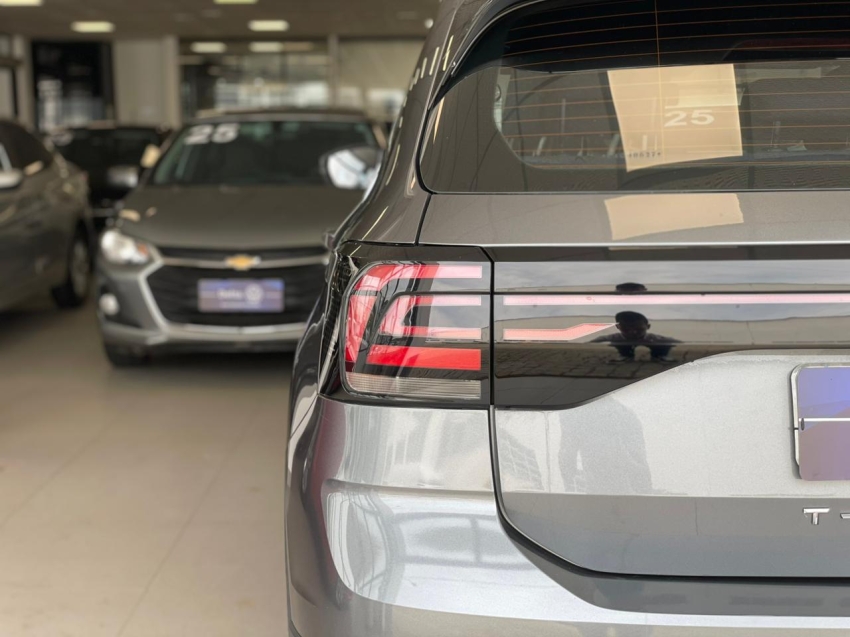 volkswagen t-cross 1.0 200 tsi total flex comfortline automatico 4p 202014