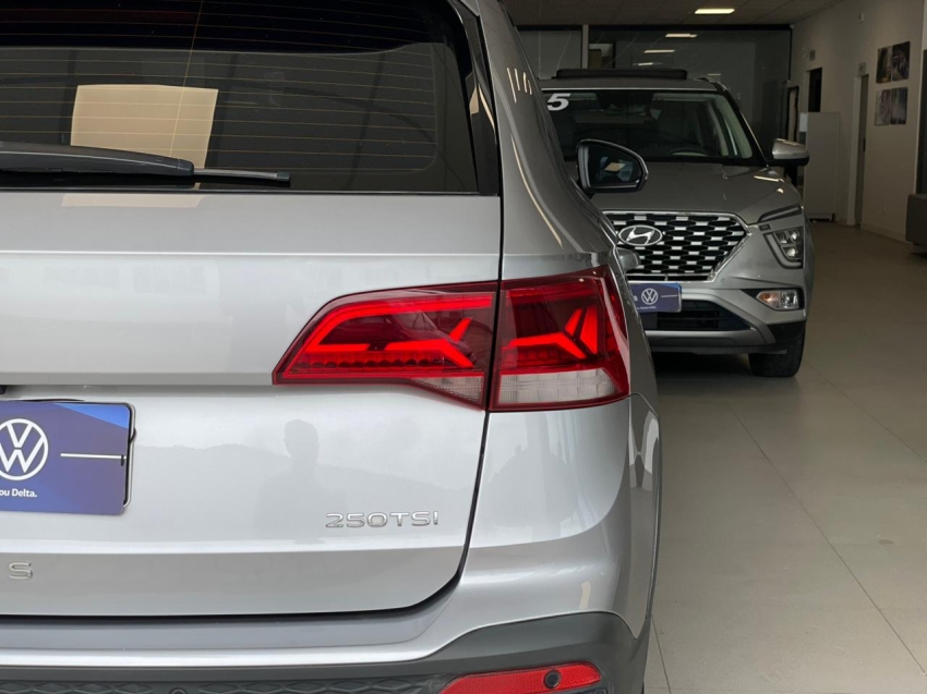 volkswagen taos 1.4 250 tsi total flex comfortline automatico 4p 202312