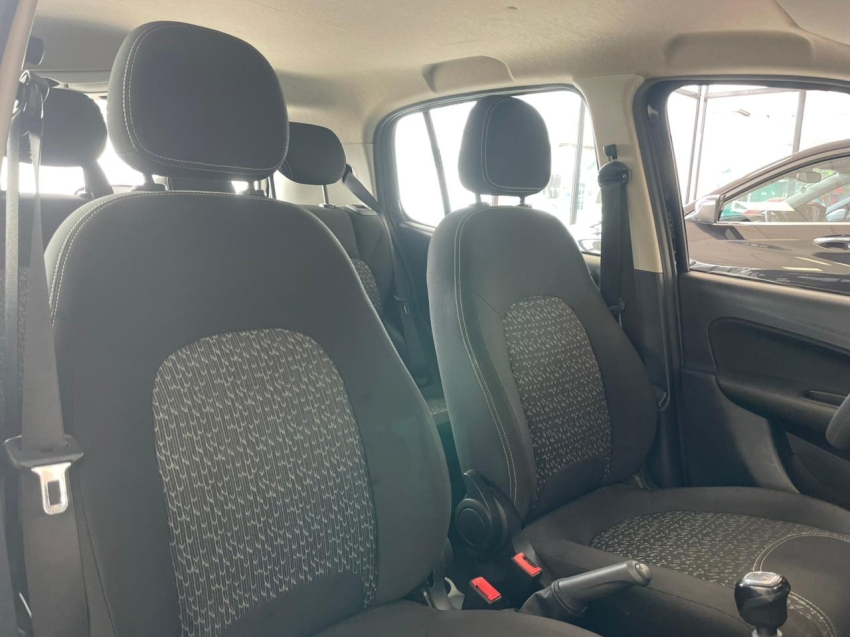 fiat uno 1.0 fire flex attractive manual 4p automatico 202111