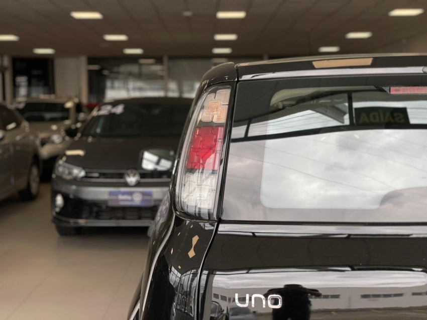 fiat uno 1.0 fire flex attractive manual 4p automatico 202114