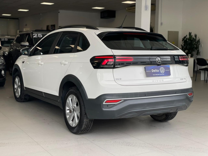 volkswagen nivus 1.0 200 tsi total flex comfortline automatico 4p 202217
