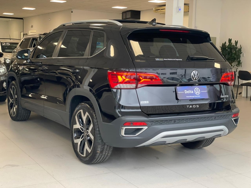 volkswagen taos 1.4 250 tsi total flex highline automatico 4p 202415