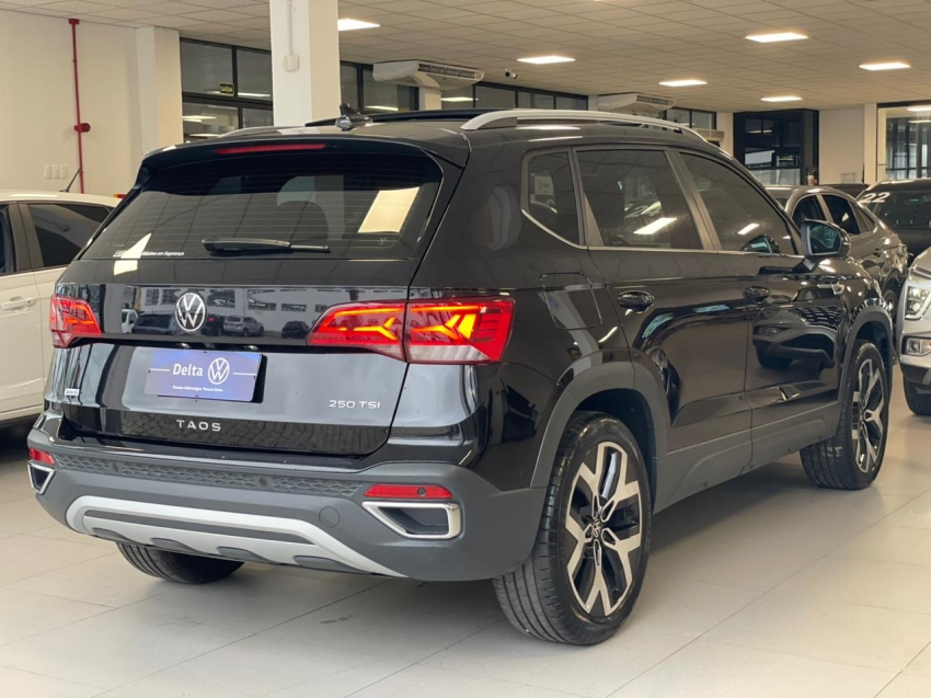 volkswagen taos 1.4 250 tsi total flex highline automatico 4p 202417