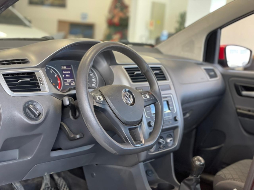 volkswagen fox 1.0 mpi trendline 12v flex 4p manual 20176