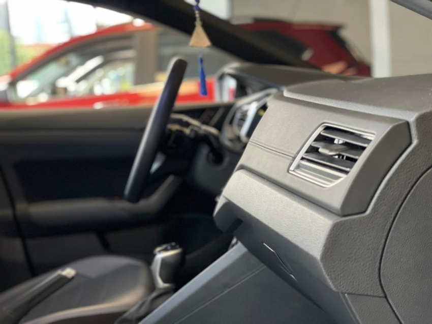 volkswagen nivus 1.0 200 tsi total flex highline automatico 4p 202411