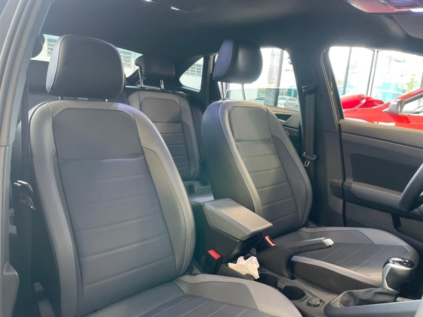 volkswagen nivus 1.0 200 tsi total flex highline automatico 4p 202412