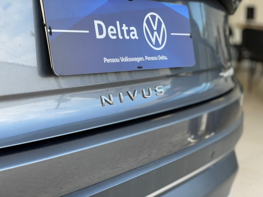 volkswagen nivus 1.0 200 tsi total flex highline automatico 4p 202114