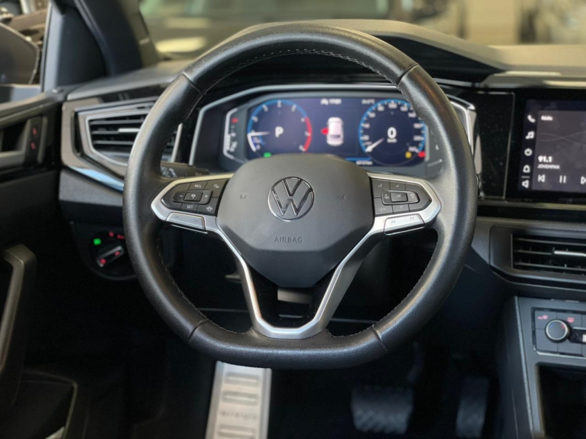 volkswagen nivus 1.0 200 tsi total flex highline automatico 4p 20217