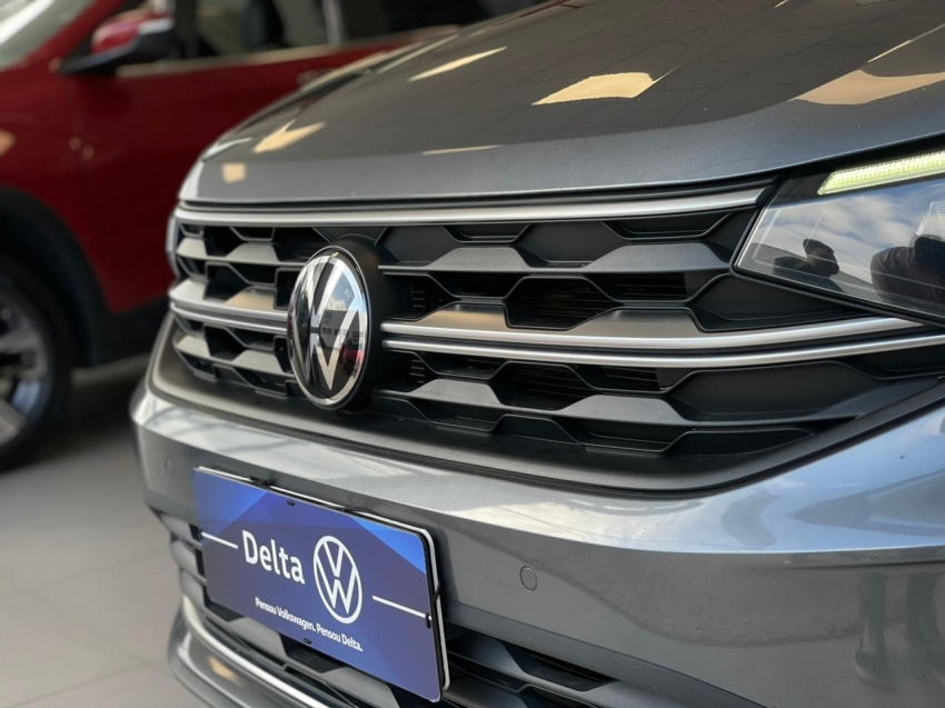 volkswagen nivus 1.0 200 tsi total flex highline automatico 4p 20213