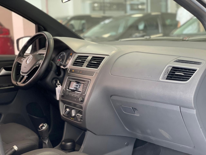 volkswagen fox 1.0 mpi track 12v flex 4p manual 201710