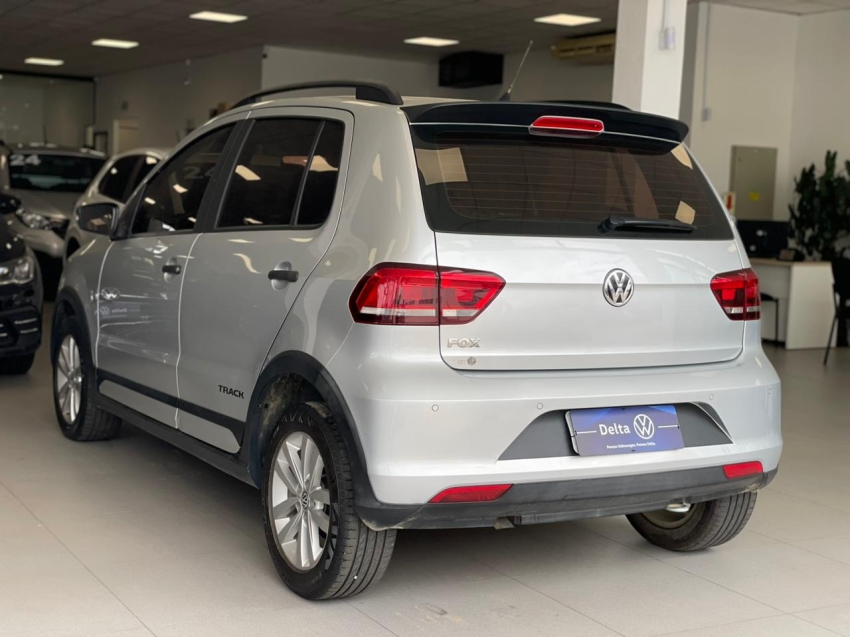 volkswagen fox 1.0 mpi track 12v flex 4p manual 201718